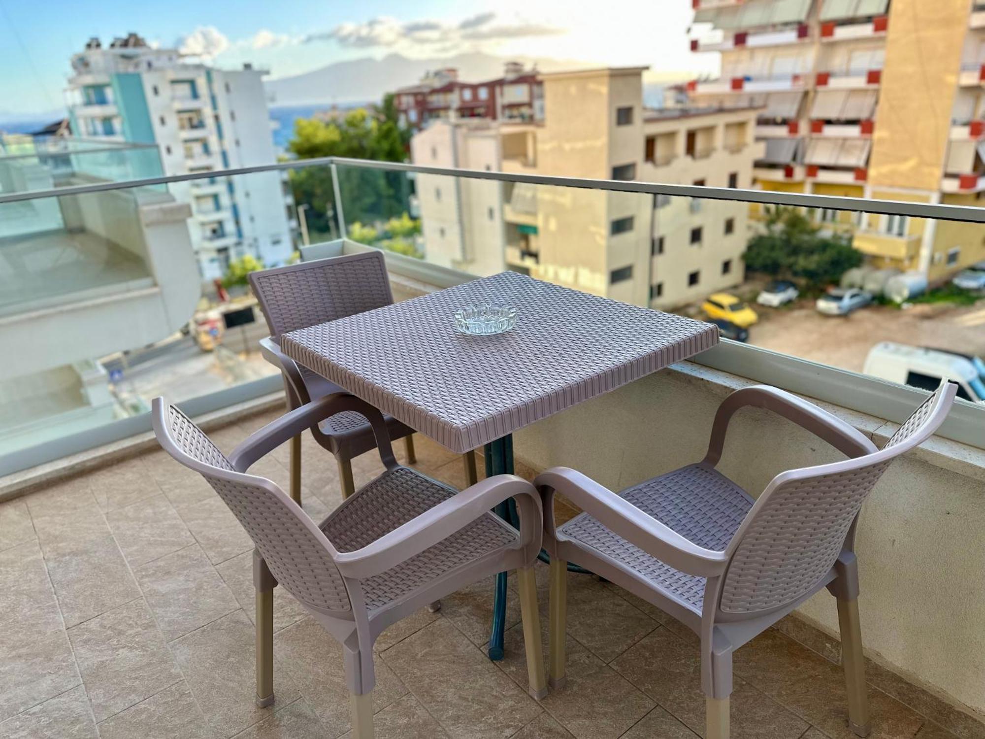 Kay Apartment Saranda Terraces Bagian luar foto